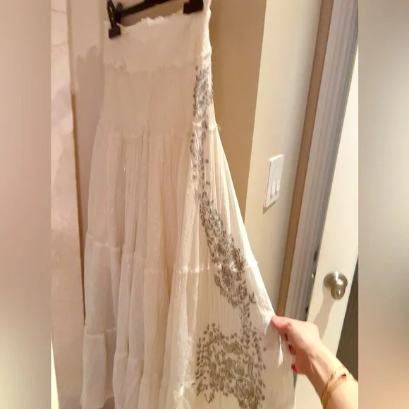 bebe Ivory Maxi Skirt with Metallic Details - Picture 10 of 10